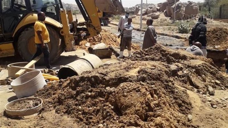 كسر مفاجىء فى خط