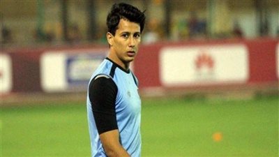 مهاجم الأهلى يقترب من الانتقال إلى فاركو