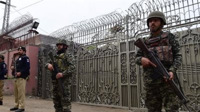 مقتل جنديين على الحدود الأفغانية الباكستانية 