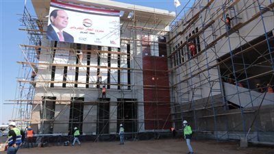 تفاصيل الاستعدادت النهائية لنقل القطارين المكهربين من ميناء الإسكندرية 