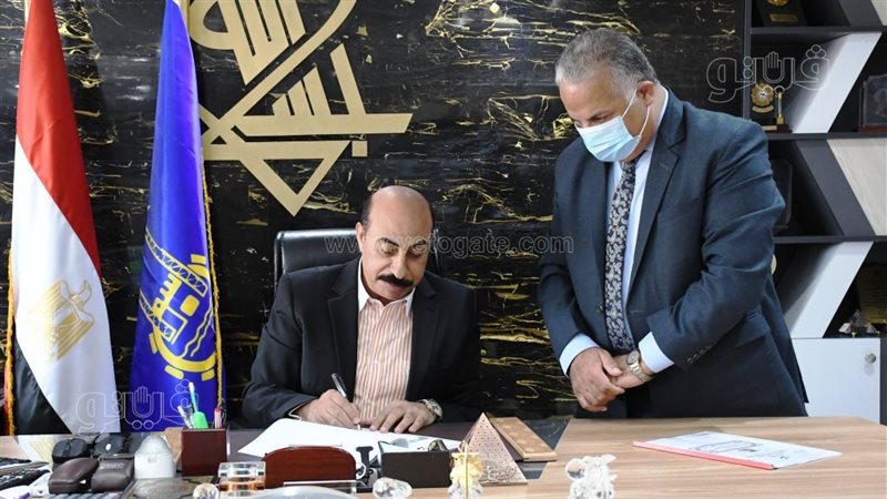 محافظ أسوان يعتمد