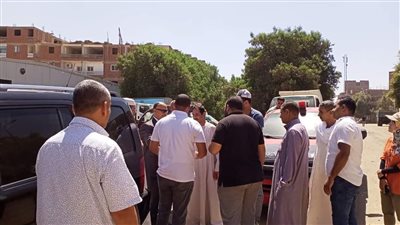 سكرتير محافظ الجيزة يستمع لشكاوي المواطنين في جولة بأبو النمرس والبدرشين | صور