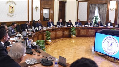 بشأن أجندة المؤتمر الاقتصادي.. مدبولي يلتقي أعضاء اتحاد الصناعات