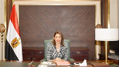 وزيرة الثقافة تباشر عملها من العاصمة الإدارية