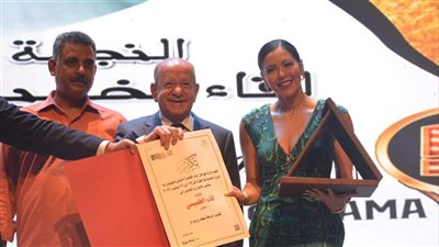 مهرجان أيام القاهرة للمونودراما يكرم لقاء الخميسي وخالد جلال | صور