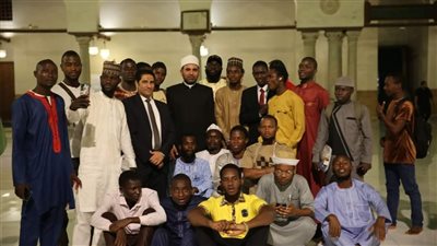 الجامع الأزهر يستقبل وفدا من الطلاب الجدد بمدينة البعوث الإسلامية