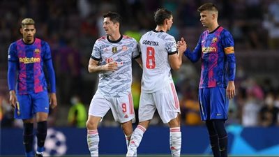 ليفاندوفسكي ضد ساديو ماني.. التشكيل المتوقع لموقعة برشلونة وبايرن ميونخ