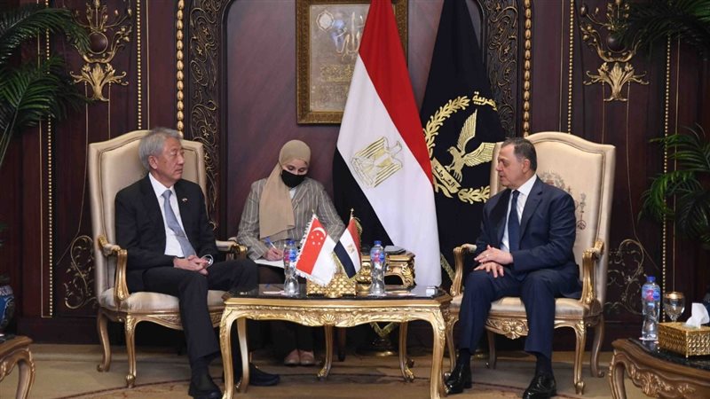 لقاء وزير الداخلية