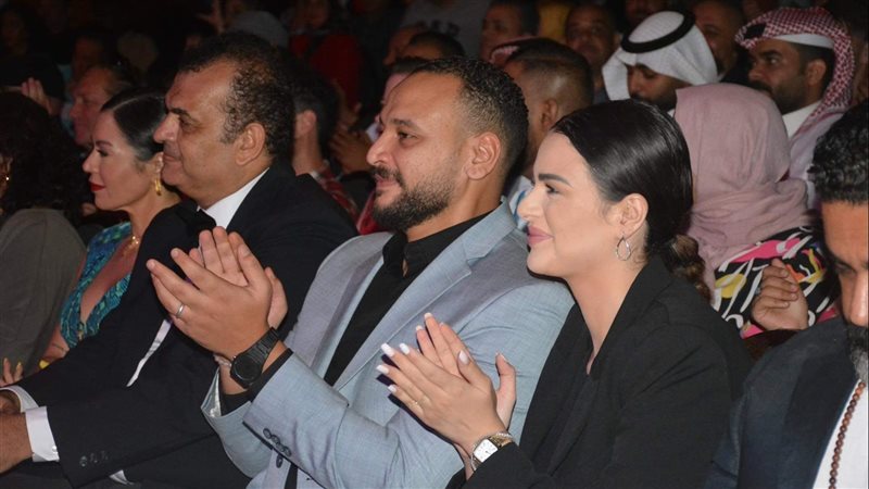 أحمد خالد صالح وهنادي