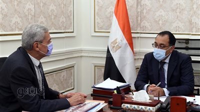 الحكومة تبحث تنفيذ مشروع المخازن الاستراتيجية للمنتجات والأجهزة الطبية