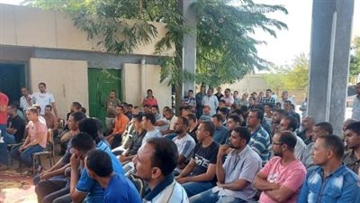 ندوة توعوية عن حقوق العمالة غير المنتظمة والسلامة والصحة المهنية بسوهاج