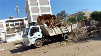 حملة مكبرة لرفع الإشغالات والتعديات بمطاي في المنيا