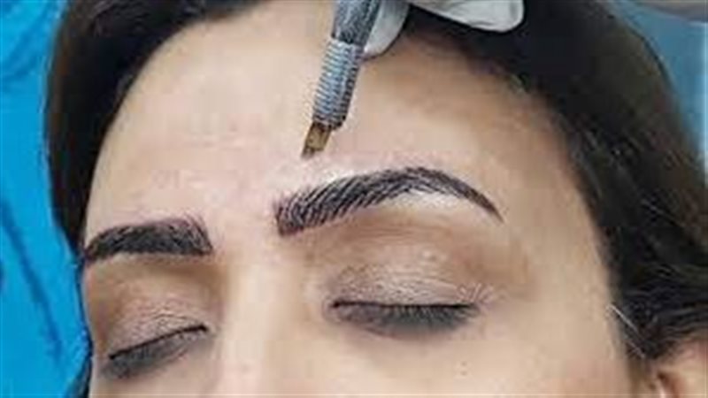 وشم الحواجب ميكروبليدنج
