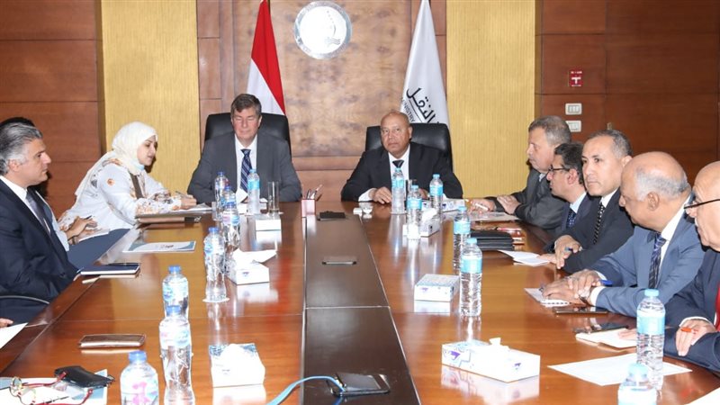 اجتماع وزير النقل
