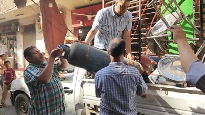 ضبط 508 حالات إشغال متنوع وإزالة 3 أكشاك مخالفة بالجيزة | صور