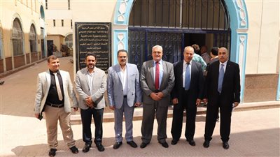 نائب جامعة الأزهر يتفقد لجان اختبار القدرات بكلية اللغات والترجمة | صور