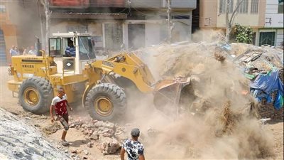 إزالة ٢٠ حالة تعد على أملاك الدولة بفارسكور والزرقا بدمياط 