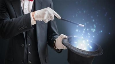 تفسير رؤية الساحر في المنام وعلاقتها بالغرور والفتنة