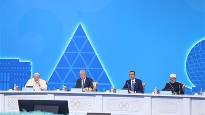 الطيب يحذر من انتشار حملات مدروسة وممولة تدعو لهدم الأسرة وقيم المجتمع