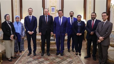 وزير الصحة يبحث مع وفد أوروبي بناء المنشآت الذكية وتوطين صناعة الأمصال واللقاحات