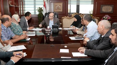 بسبب التلوث البيئي.. لجنة ثلاثية لفحص شكوى 5 عزب في ببا ببني سويف