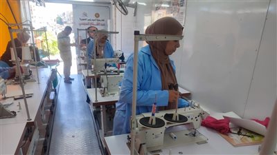 القوى العاملة: انتهاء دورة تدريبية على مهنة التفصيل بالبحر الأحمر