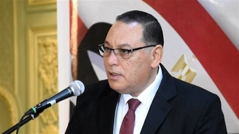 الدكتور ممدوح غراب