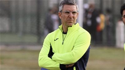 غزل المحلة يتعاقد رسميا مع المدرب اليوناني بابافاسيليو 