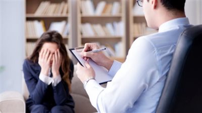 تعرف على ضوابط تقديم العلاج للمريض النفسي بالقانون