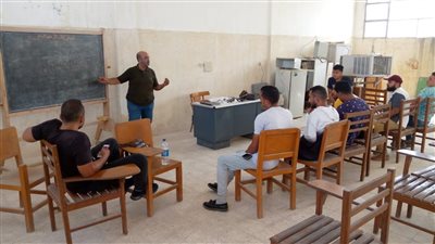 القوى العاملة: بدء التدريب على مهن التفصيل والتبريد والتكييف بدمياط