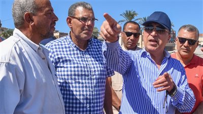 محافظ الإسكندرية يتفقد الأعمال الإنشائية للمحطة الوسيطة لتجميع وتدوير المخلفات بالعجمي