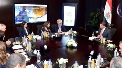 الحكومة تبحث مع رئيس اتحاد غرف الصناعة الألمانية زيادة الاستثمارات فى مصر