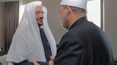 شيخ الأزهر يستقبل وزير الشئون الإسلامية السعودي