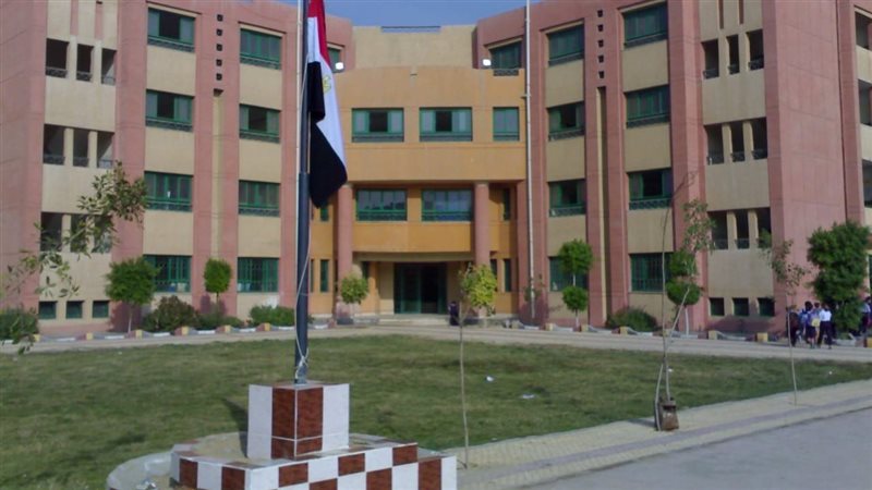 مدرسة 