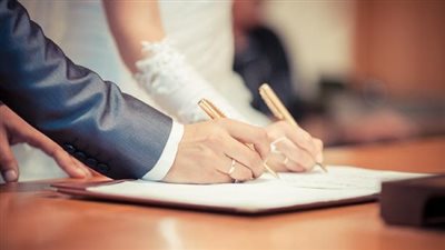 ما هو الزواج العرفي وأسباب انتشاره بين الشباب؟