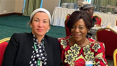 وزيرة البيئة تلتقي بنظيرتها من الكونغو لبحث تقديم النماذج الأفريقية الرائدة في مؤتمر المناخ 