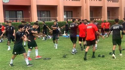 منتخب الشباب يخوض تدريباته على فترتين تحت قيادة محمود جابر 