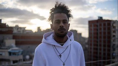 عفروتو يحضر مفاجأة للجمهور في بطولة كرة السلة الثلاثية