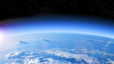 الفريون أم الكربون.. سر ثقب الأوزون ؟ 