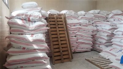 ضبط 11 طن دقيق مدعم قبل تهريبه بالسوق السوداء في البراجيل