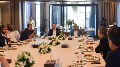 وزير السياحة يلتقي مجموعة من كبار منظمي الرحلات الأوروبية