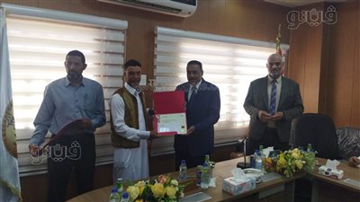 محافظ مطروح في زيارة ميدانية لواحة سيوة | صور