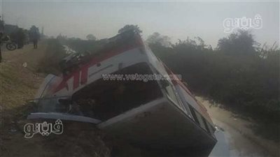 صحة الشرقية: خروج 17 من مصابي حادث تصادم أتوبيس بسيارة ملاكي في فاقوس