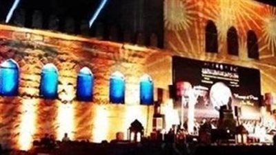 مسرح السور الشمالي يستقبل حفل افتتاح مهرجان سماع للإنشاد والموسيقى الروحية | صور