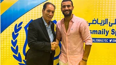 باسم مرسي يظهر في مران الإسماعيلي بعد انضمامه لقلعة الدراويش