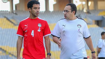 عمر جابر يواصل تدريباته التأهيلية تحت إشراف طبيب منتخب مصر