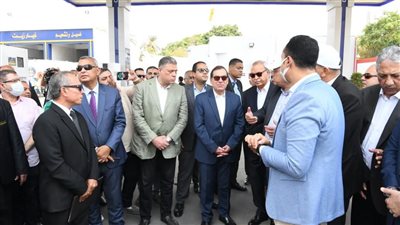 وزير البترول يتفقد مشروع تطوير مستودع شركة التعاون بمسطرد 