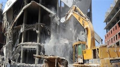 إزالة 10 عقارات متعارضة مع مسار محور الفريق كمال عامر ببولاق الدكرور