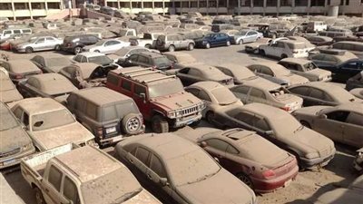 بعد مصادرتها من المرور.. مصير السيارات المتروكة في الشوارع والميادين