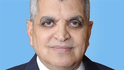  أسامة ربيع: زيادة رسوم عبور السفن لقناة السويس بنسبة 15%